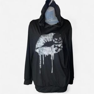 NWOT Very Lightweight Hoodie Large